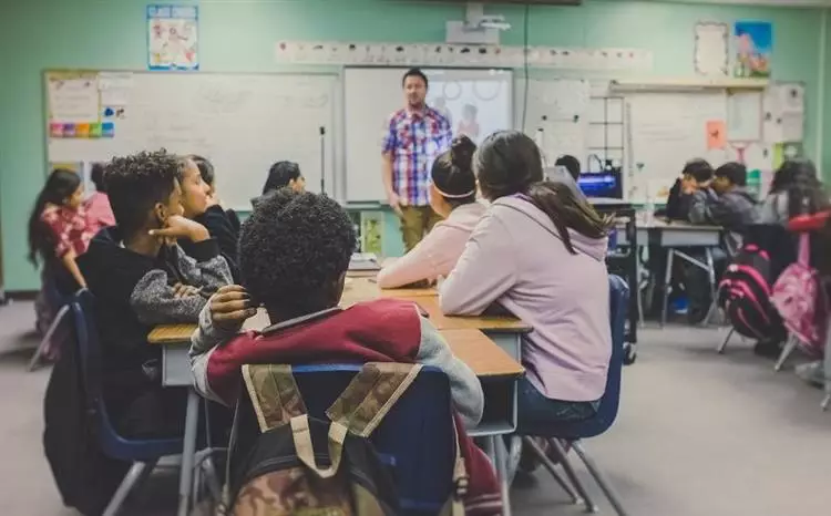 La regione Marche apre la strada alla VMC nelle scuole