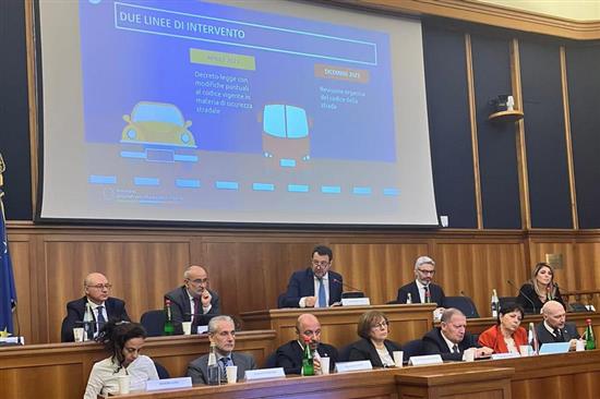 Sicurezza stradale: Assosegnaletica al tavolo tecnico convocato dal Ministro Salvini